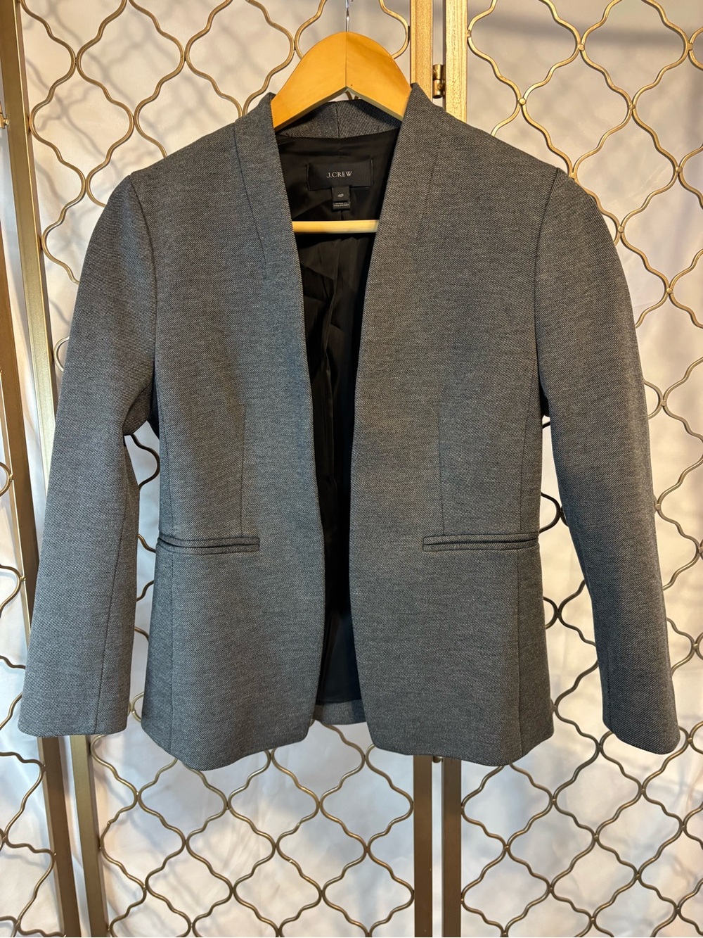 J. Crew Women's Gray Open Collar Blazer size 4P Like New Condition